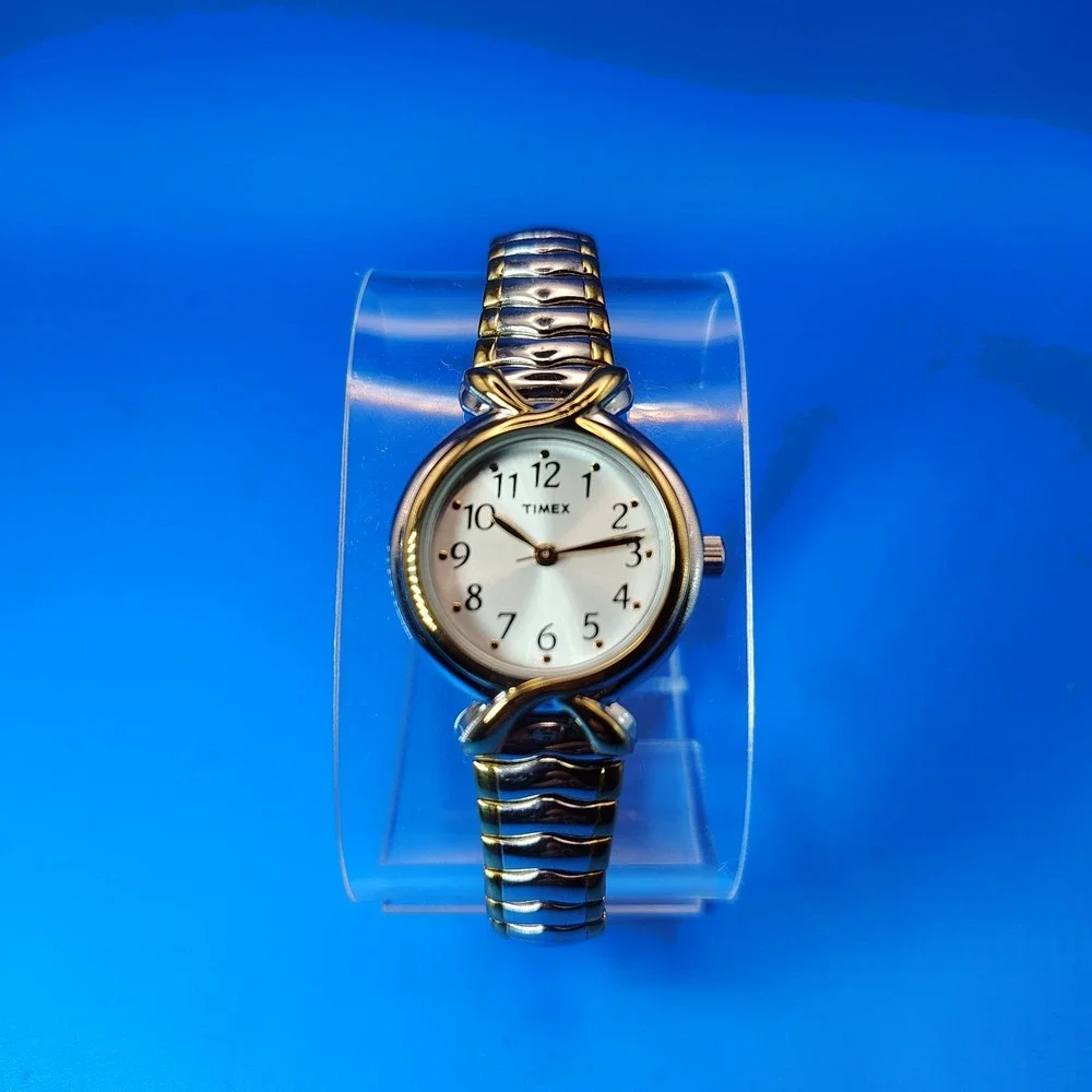 Vintage 1998 Timex Elegance Bowtie 30mm Two Tone Women's‎ Quartz Watch Size 4-8+